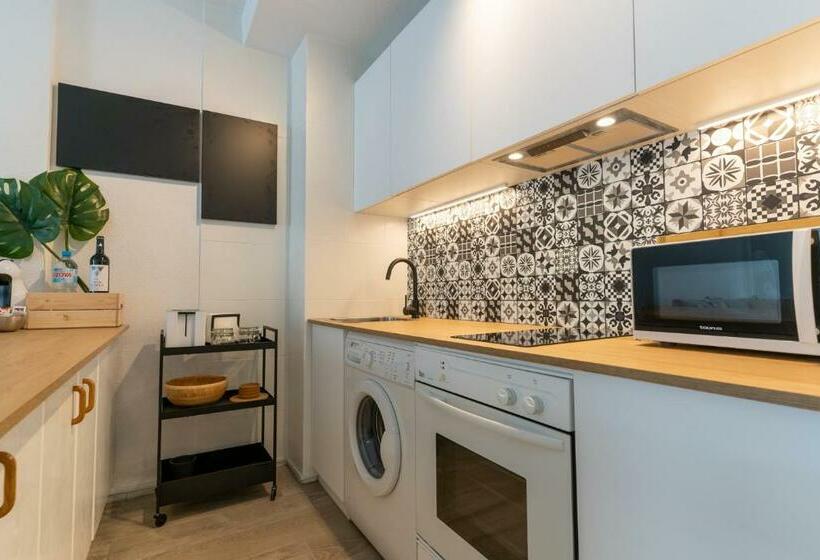 Nuevo A Estrenar. Vistas Al Mar, Terraza, Ascensor