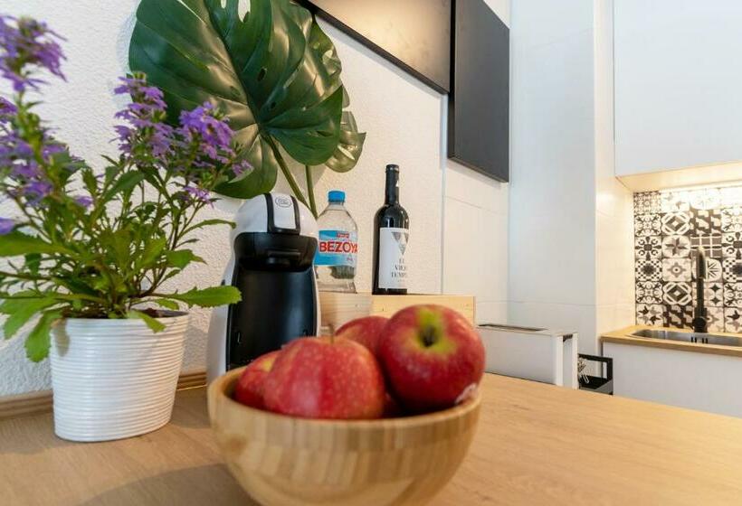 Nuevo A Estrenar. Vistas Al Mar, Terraza, Ascensor