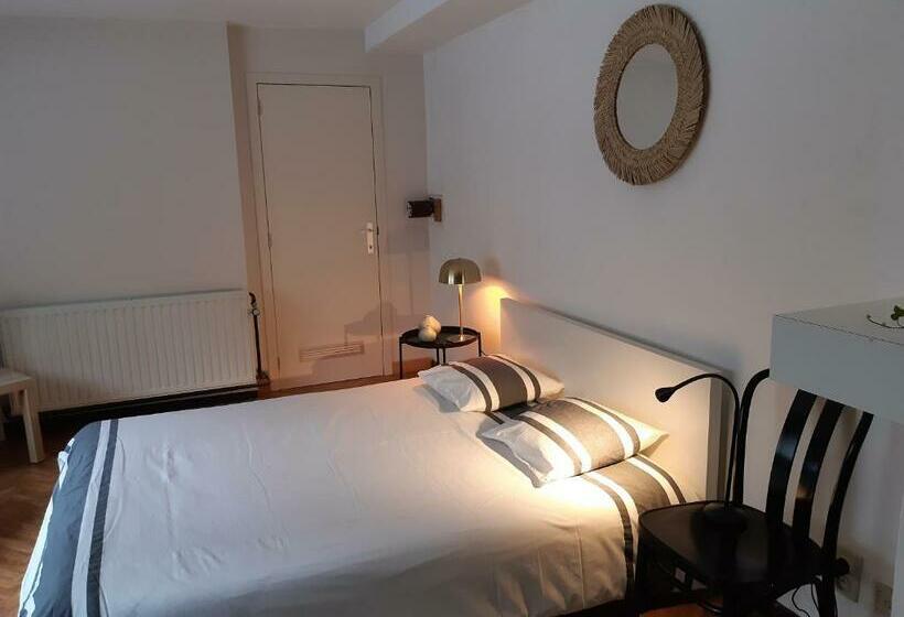 Studio Pratique En Ville