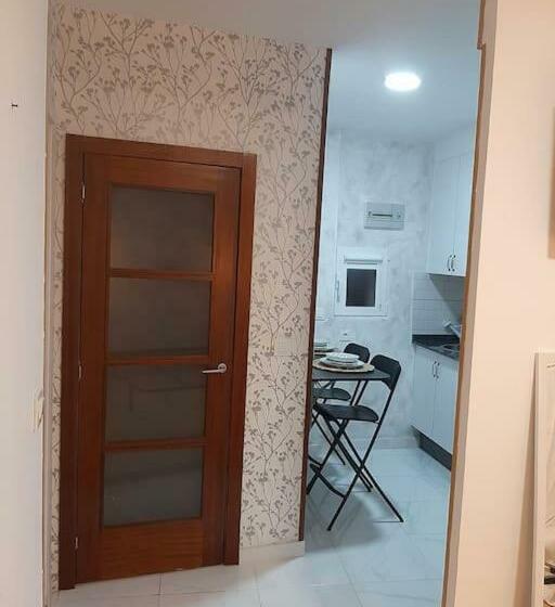 Tranquila Casa Con Patio