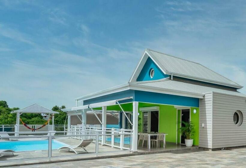 Villa De Standing Avec Piscine Au Gosier