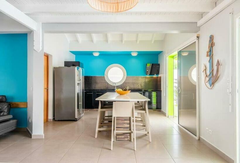 Villa De Standing Avec Piscine Au Gosier