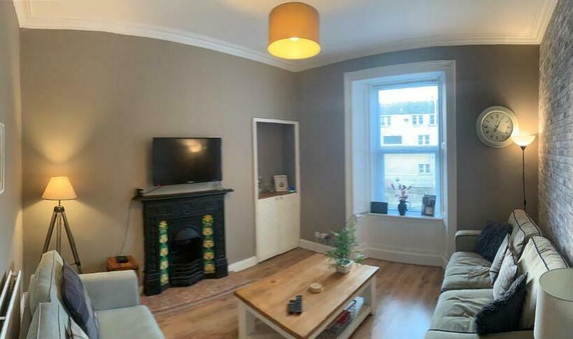 1 Bed Central Apartment, Hawick