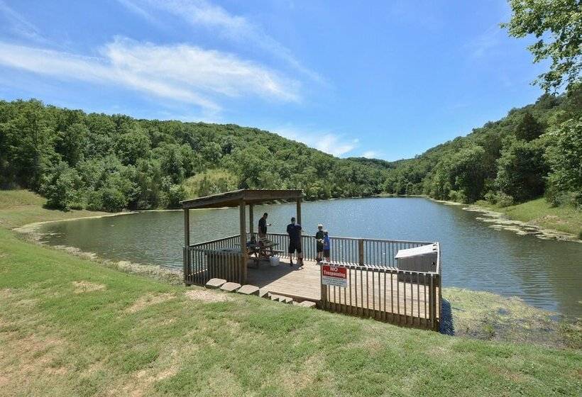 Divine 9 Condo  Fishing Lake & Hiking Trails