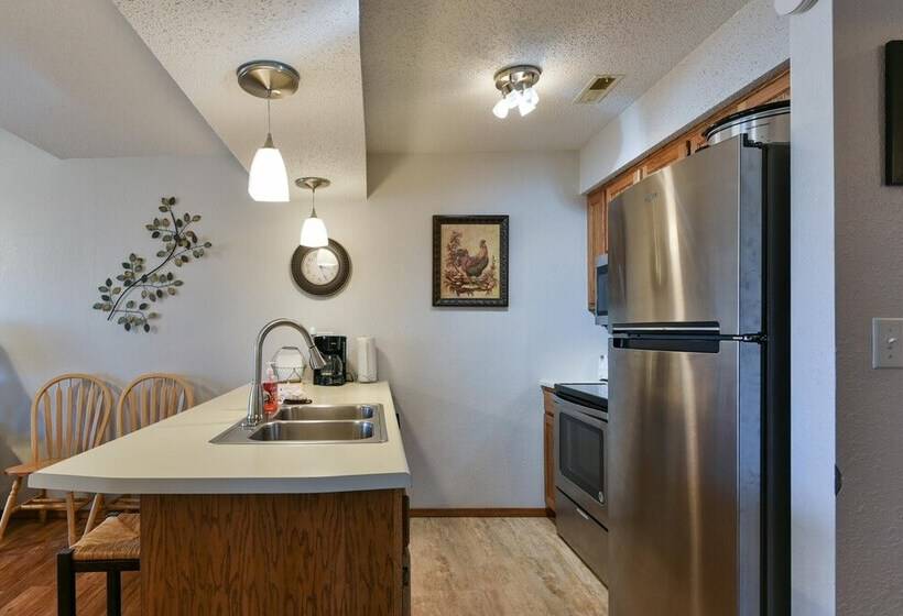 Divine 9 Condo  Fishing Lake & Hiking Trails