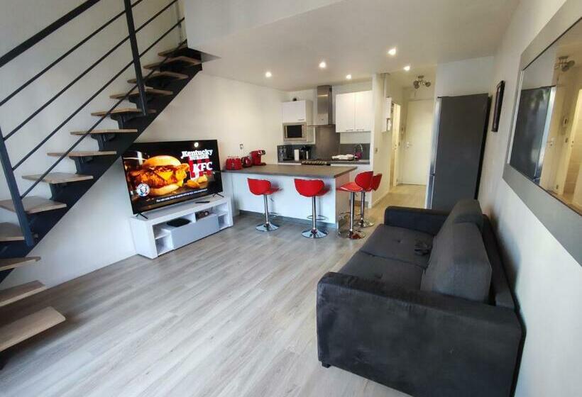 Duplex Autonome Cosy à Paris Roissy Cdg