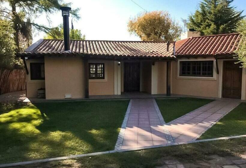 Espectacular Casa En Chacras De Coria