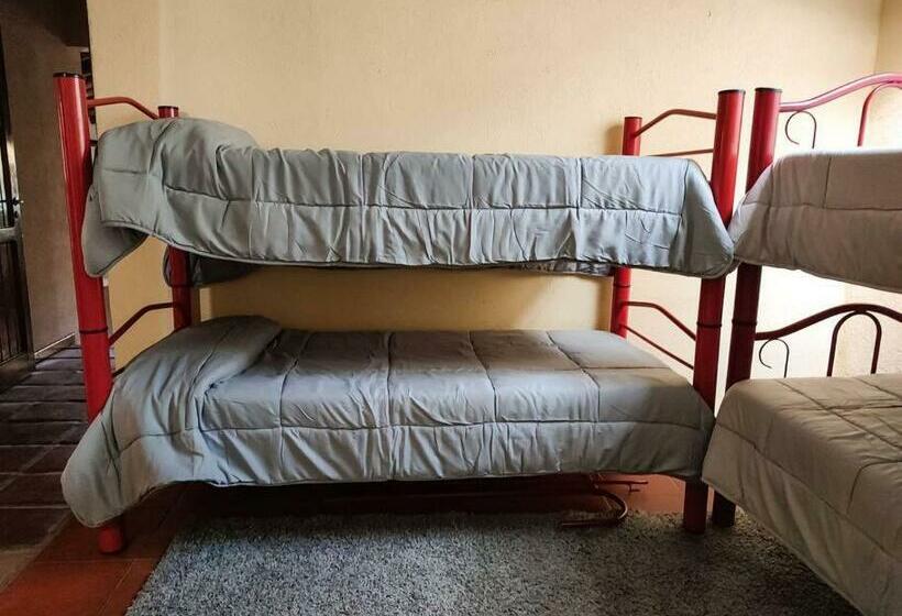 Espectacular Casa En Chacras De Coria