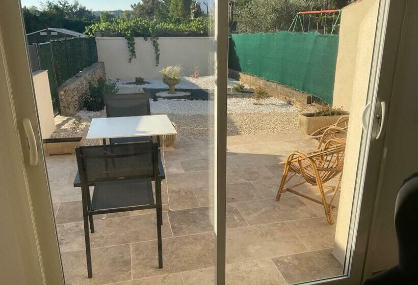 Gîte Au Pied Du Ventoux