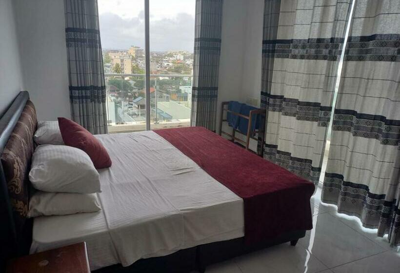 Ivy Apartment  Lotus