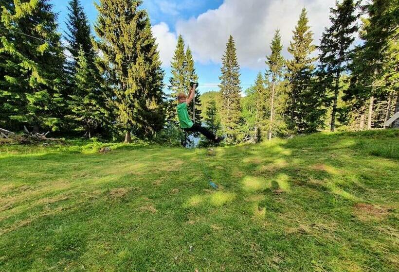 Koselig Hytte Med Flott Beliggenhet