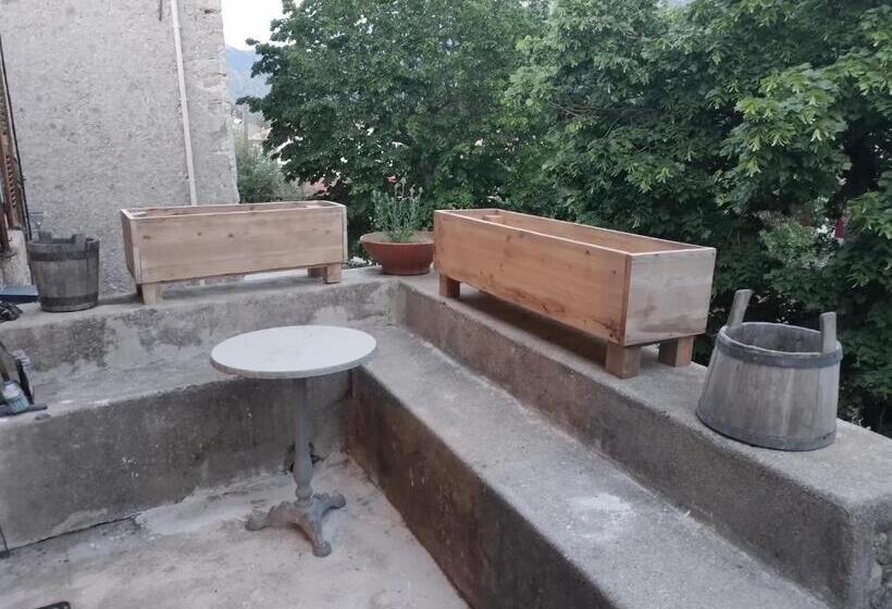 Maison De Caractère Au Coeur De La Corse Rurale