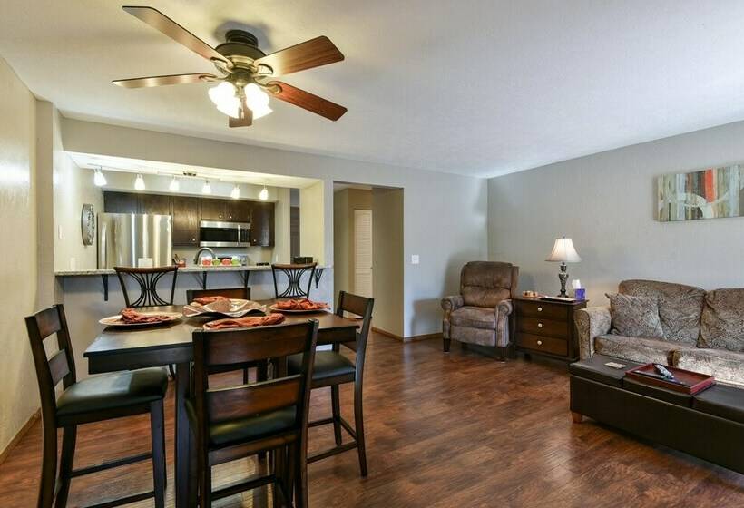 Matchplay   Resort Amenities W/ Indoor Pool   Comfort Meets Style And Fun!