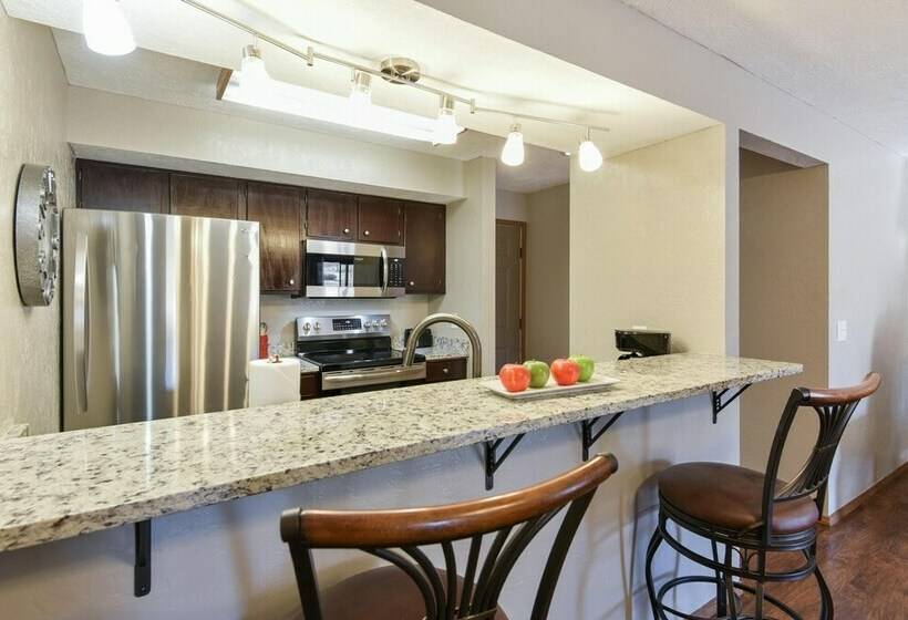 Matchplay   Resort Amenities W/ Indoor Pool   Comfort Meets Style And Fun!