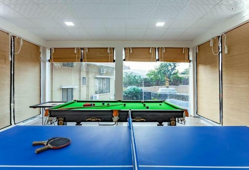 Stone Bidge 4bhk Villa