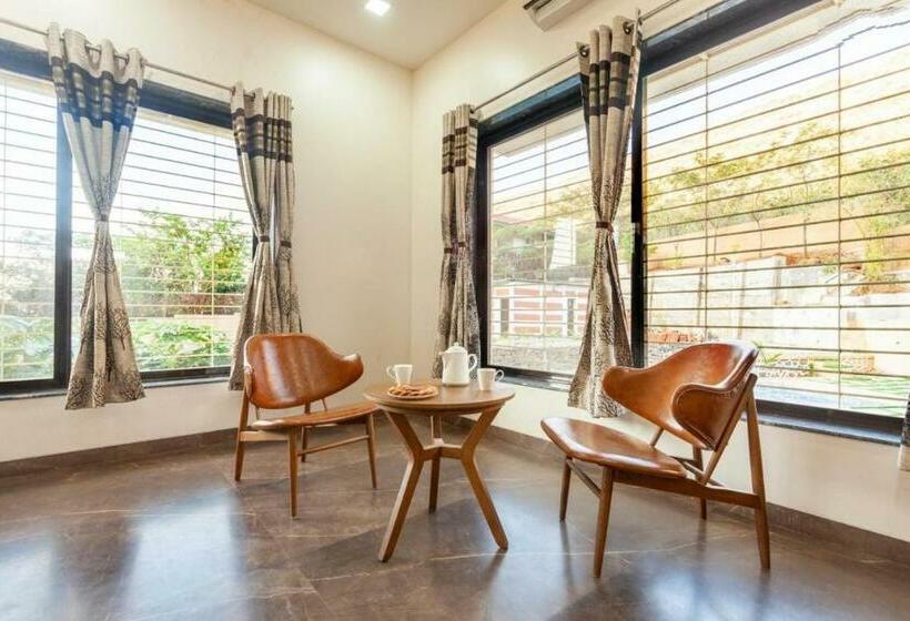 Stone Bidge 4bhk Villa