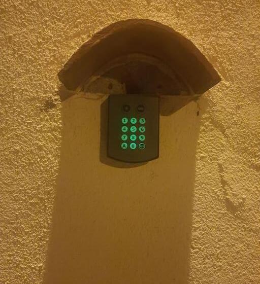 Superbe Appartement Avec Jacuzzi Et Extérieur