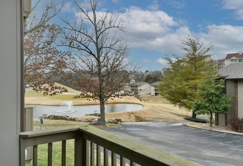 Sweet Clover   Indoor Pool   Hot Tub Area   Resort Style   Center Of Branson!!