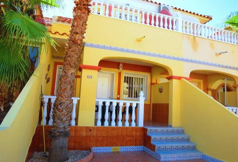 Casa La Zenia Elite Townhouse With Shared Pool And 10 Minutes Walk To Beach