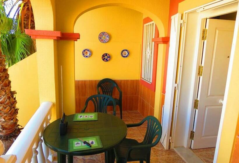 Casa La Zenia Elite Townhouse With Shared Pool And 10 Minutes Walk To Beach