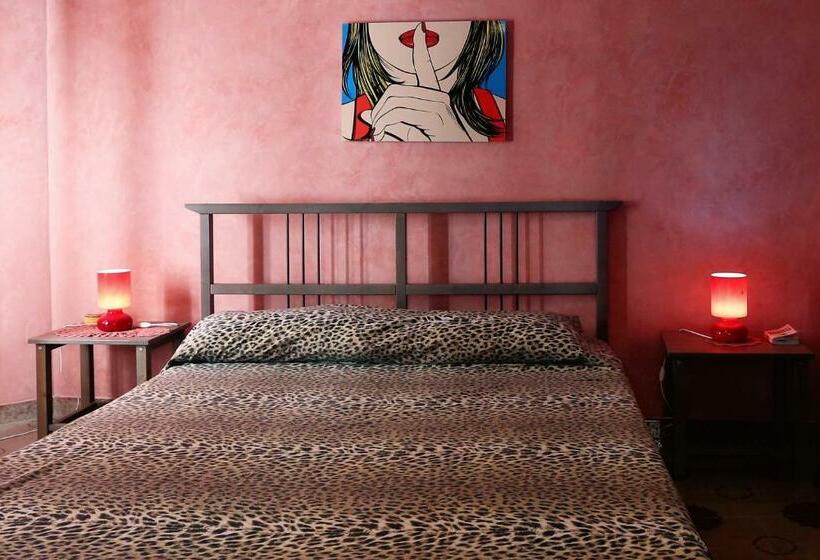 Casa Russo A Ficarra