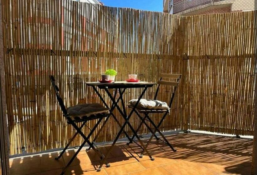 Cozy Flat In Boiro Near The Beach