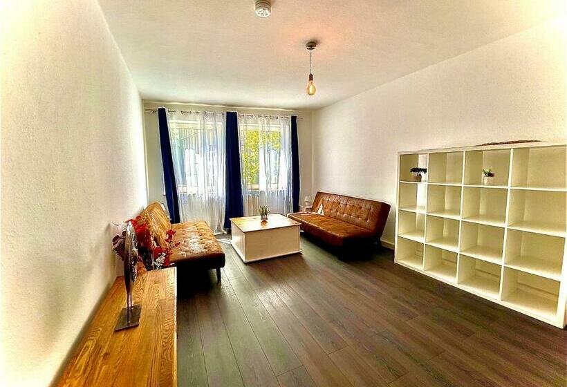 Geräumige Wohnung Im Herzen Kassels