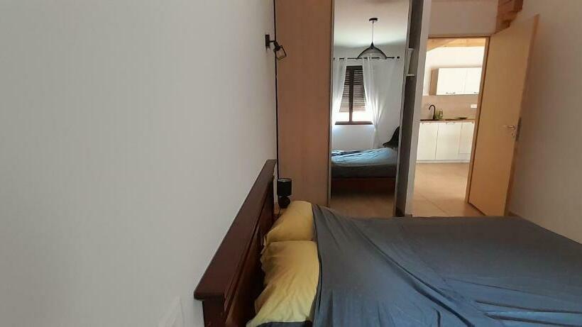 Gite Dans Mas A 10 Min De La Plage