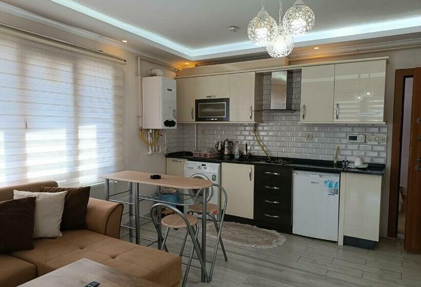 İsmail Yılmaz Apart