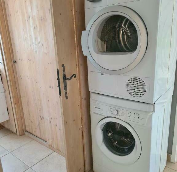 Les Oliviers Du Coquillon