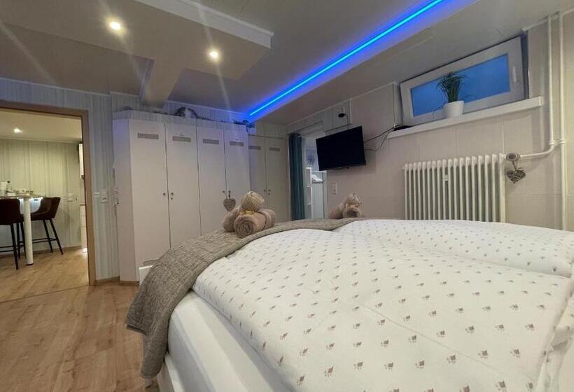 Moderne Ferienwohnung Zur Schlosshöhe