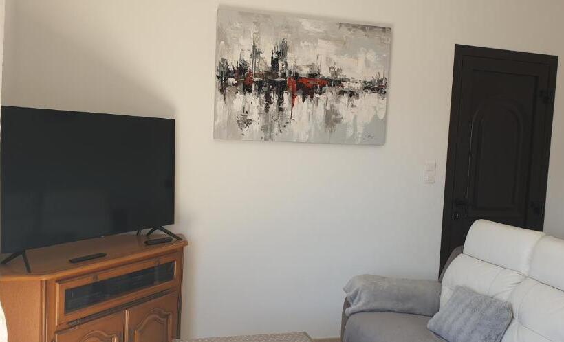 Très Bel Appartement,proche Plage Et Centre Ville