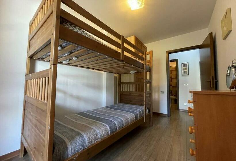 027 Trilocale, Giustino