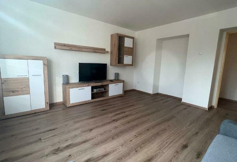 3 Room Apartment, Free Parking, Liptovský Mikuláš
