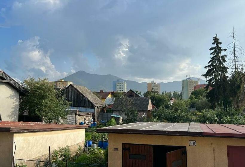 3 Room Apartment, Free Parking, Liptovský Mikuláš