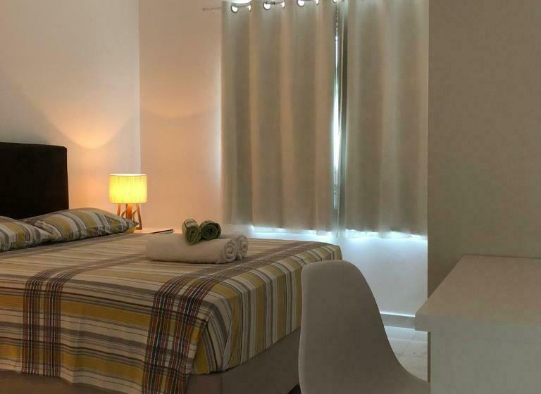 Ap 15   500m Da Beira Mar De Taperapuan, 2 Quartos