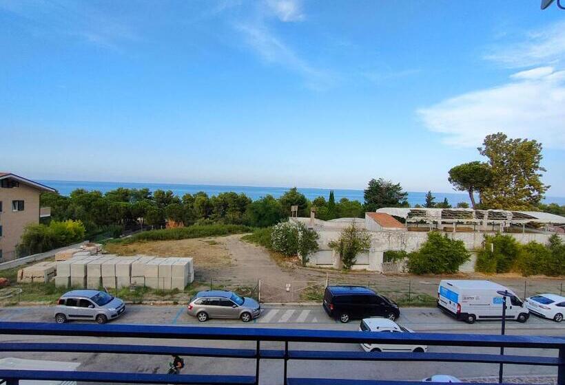 Appartamento Con Piscina Green Bay Village