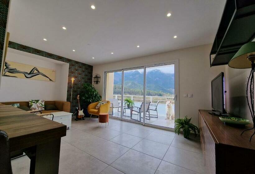 Appartement Neuf, Avec Vue Montagnes