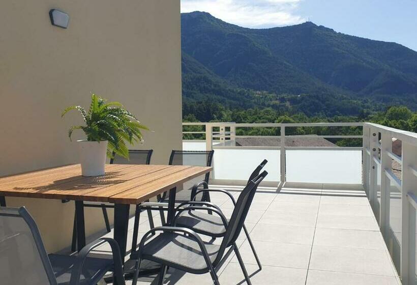 Appartement Neuf, Avec Vue Montagnes