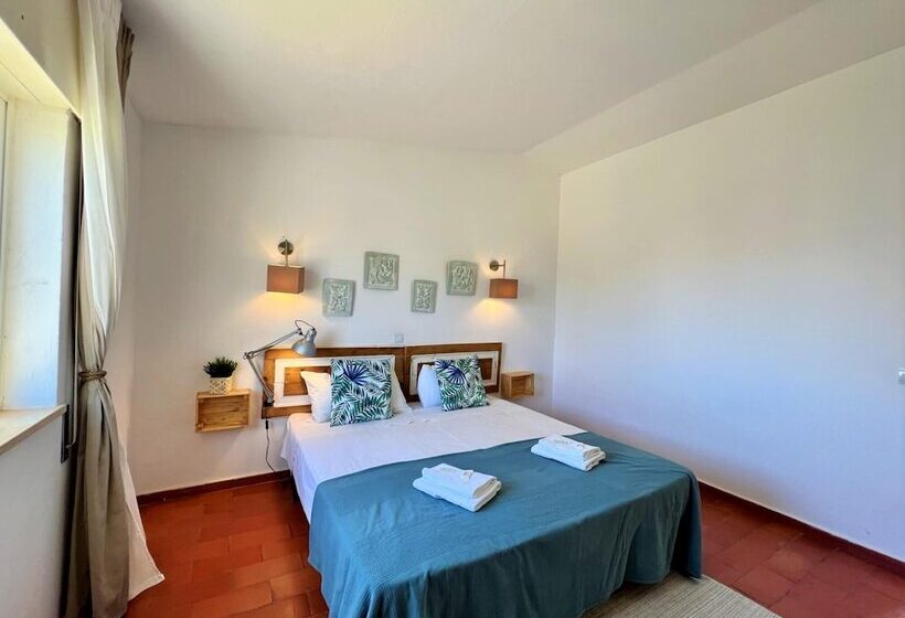 Armação De Pêra Twins 1 With Pool By Homing