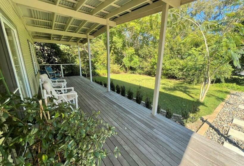 Elizabeth Beach Guest House