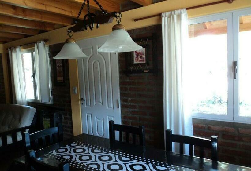 Golden House   Chalet De Montaña