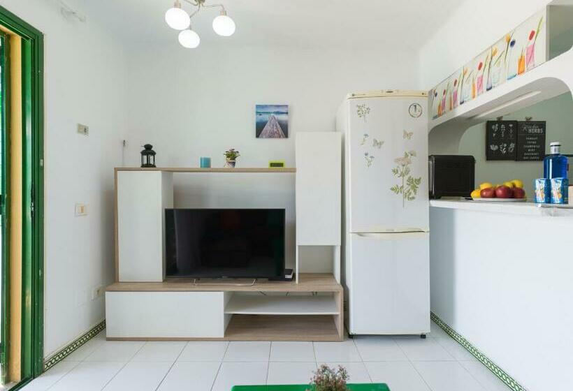 Homeforguest Bungalow Vista Golf Con Terraza Y Piscina