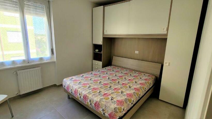 Intero Appartamento Con Parcheggio Gratuito