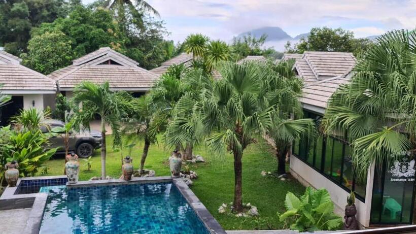 My Paradise Pool & Garden