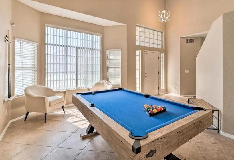 A Beautiful House With Hot Tub, Grill & Games!