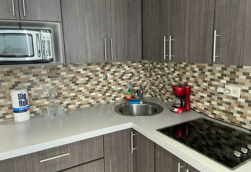 Sea Breeze Vacation Lll En Condominio Verde Mar