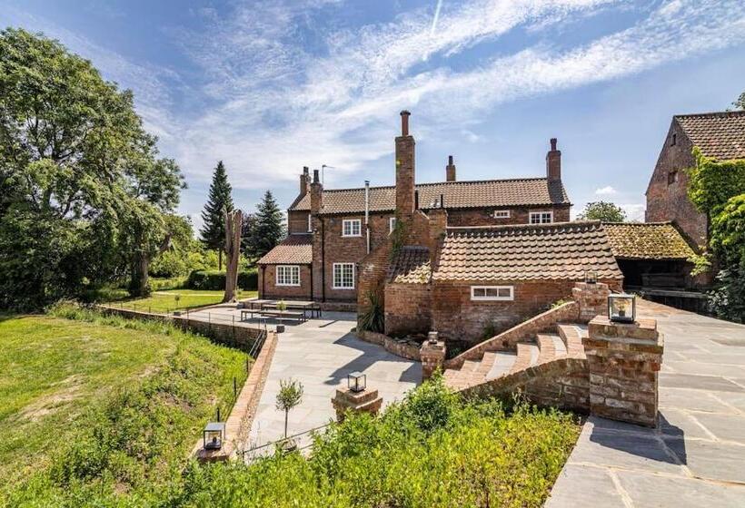 The Mill Hoveringham