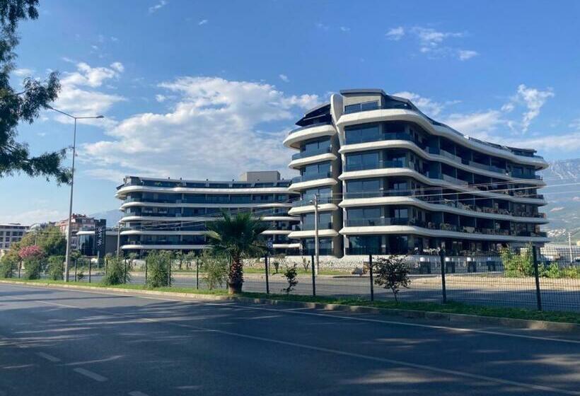 Via Mar 3 Premium Residence