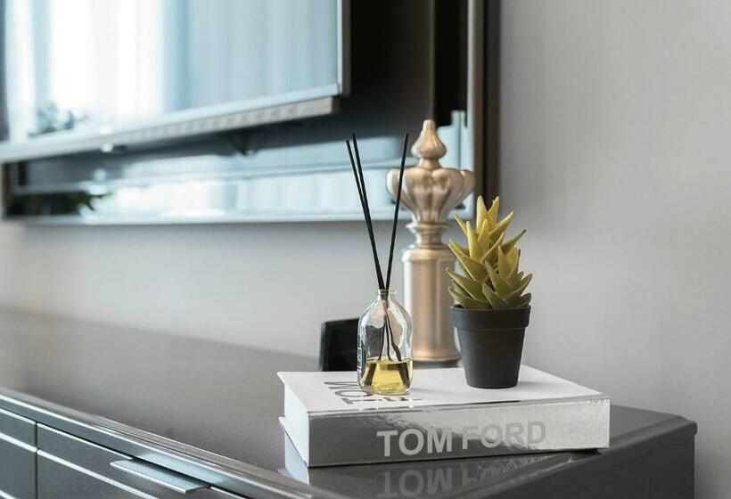 Via Mar 3 Premium Residence